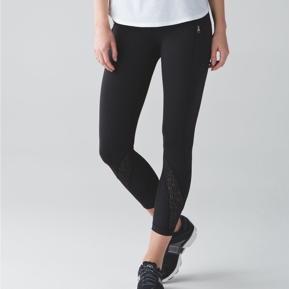 Lululemon Inspire Tight II
